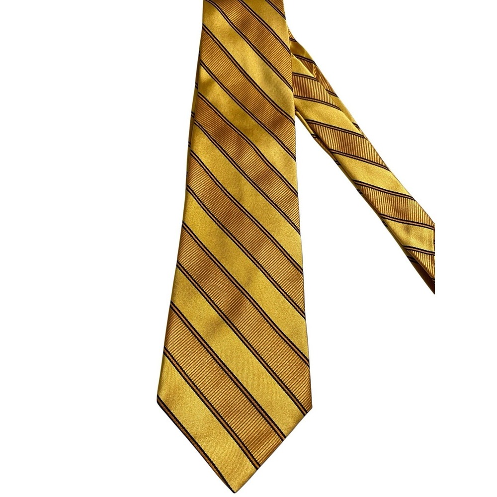 Daniel Cremieux Tie Mens Gold Yellow Navy Blue Striped 100% Silk Made In USA